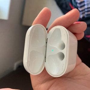 AirPods Charging Case ONLY